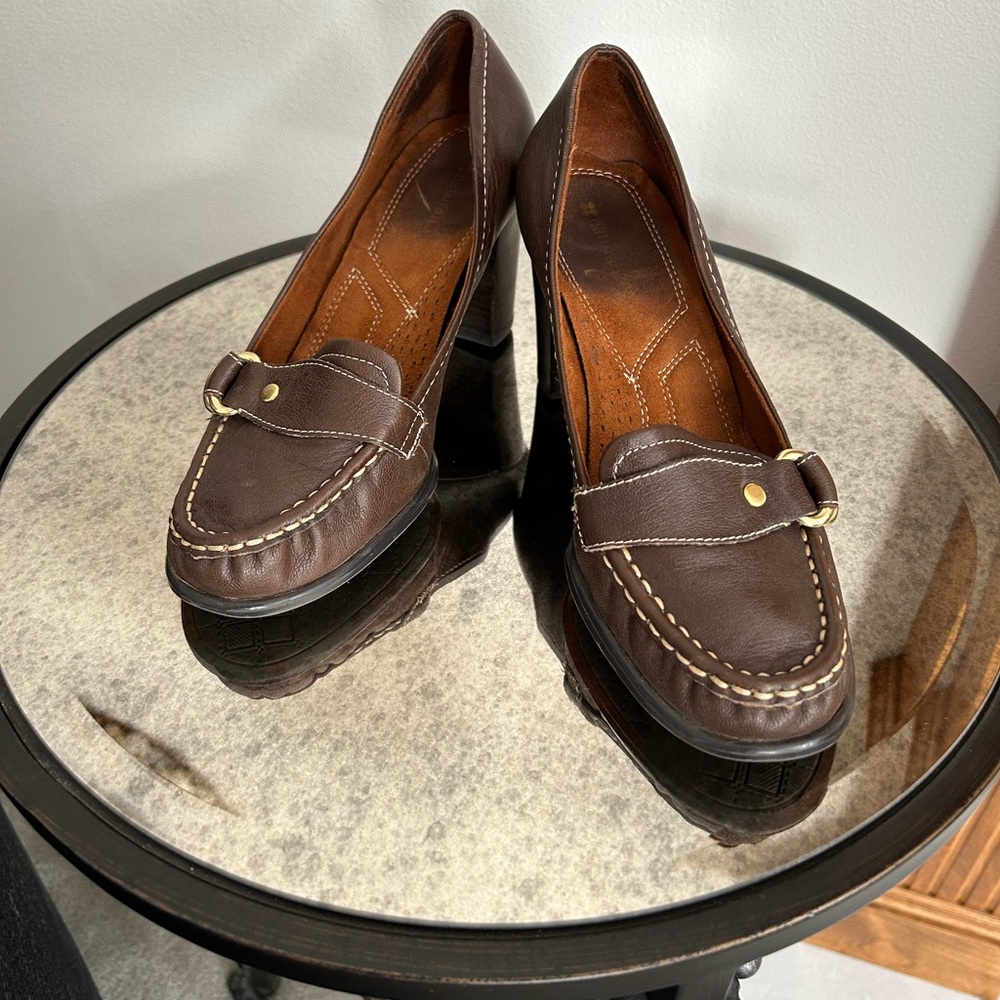 Naturalizer Brown Leather Women's Casual Heels
